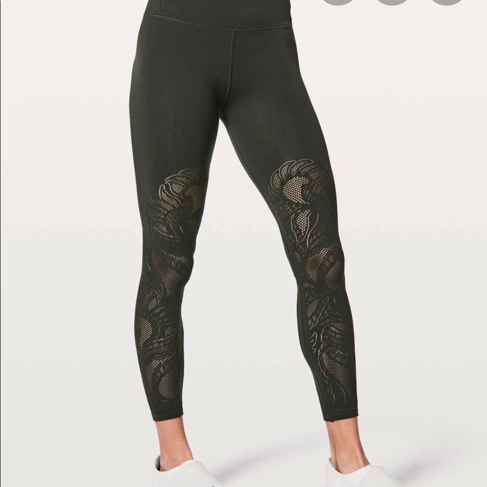 Lululemon olive green reveal tight - lattice